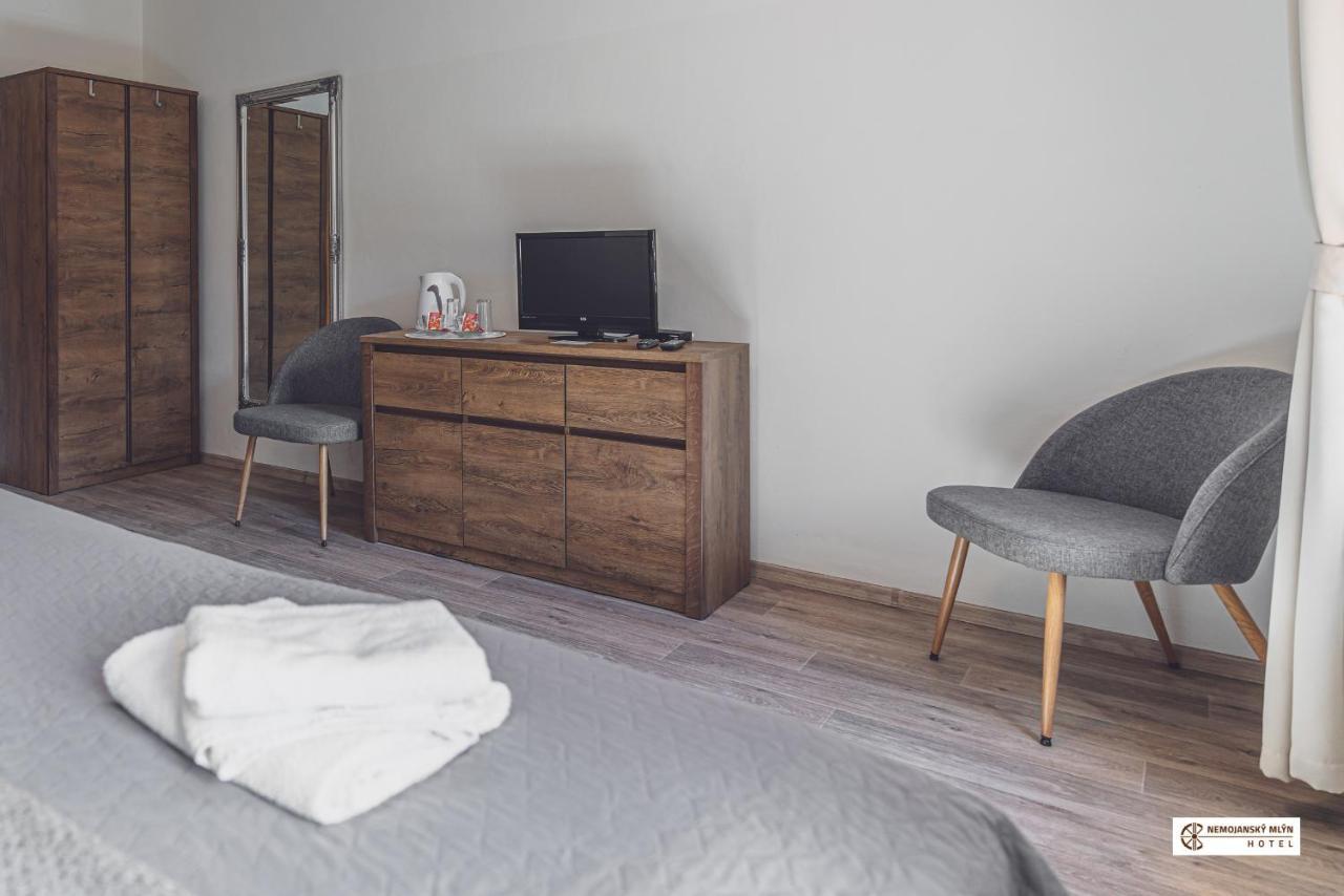 Hotel Nemojansky Mlyn Nemojany Kültér fotó
