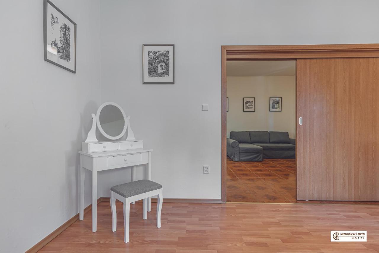 Hotel Nemojansky Mlyn Nemojany Kültér fotó